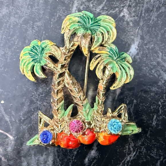 Vintage Brooch Lot (8) - Picture 12 of 16